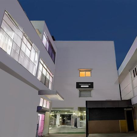 Super Townhouse Arcot Road Near Kauvery Hospital Čennai Exteriér fotografie